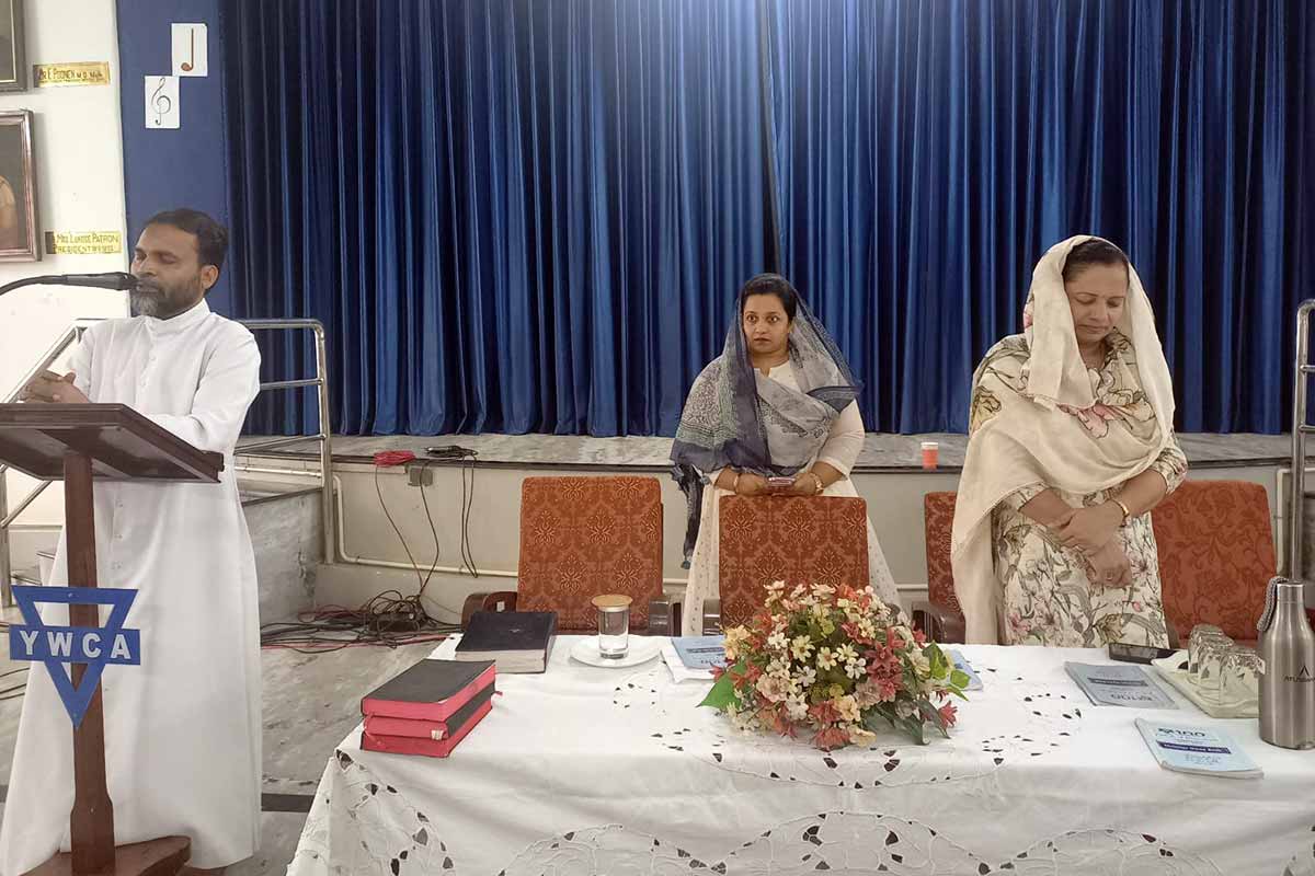 “നൊയമ്പ് കാല ധ്യാനം” & “ഗാനശുശ്രുഷ” by Rev. Fr. Wilson Thattaruthundiyil,